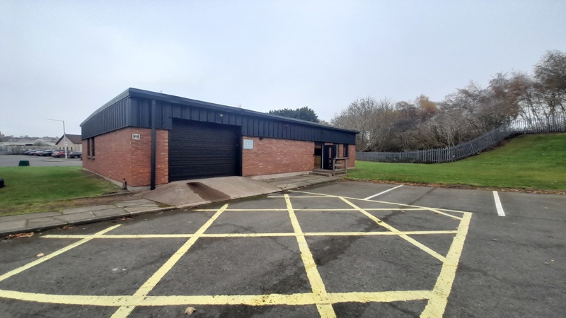 Industrial / Warehouse Unit To Let