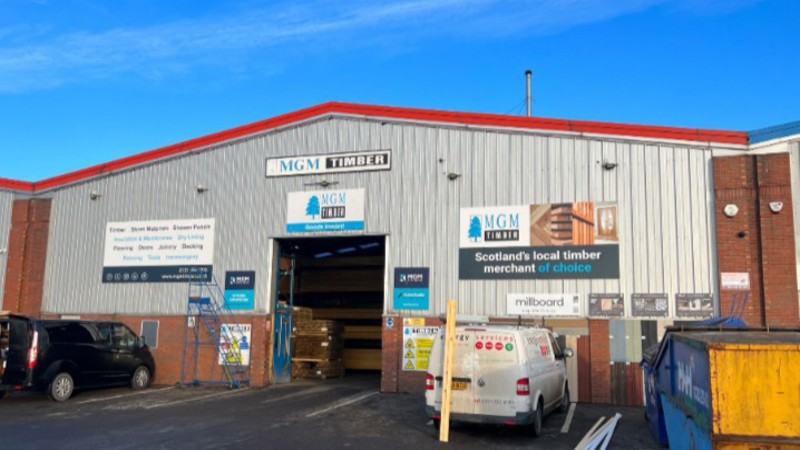 Trade Counter / Warehouse To Let 