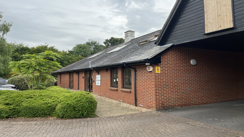 Small Office Suite To Let