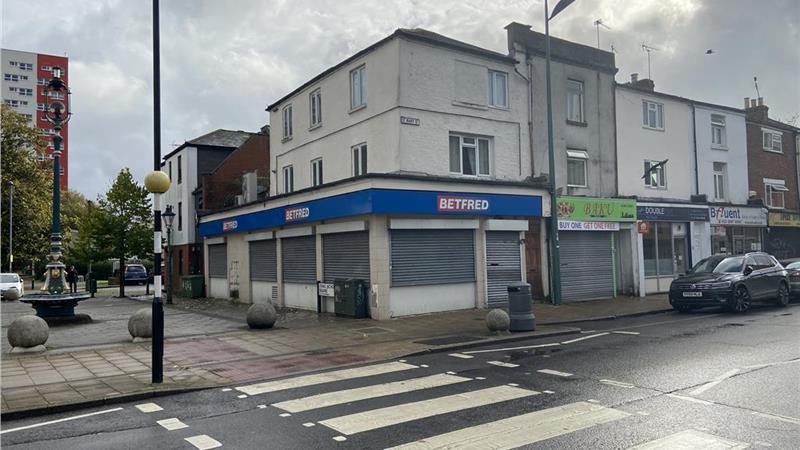 shop to let Southampton