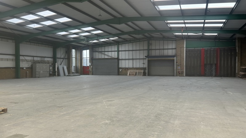 Modern Warehouse To Let 