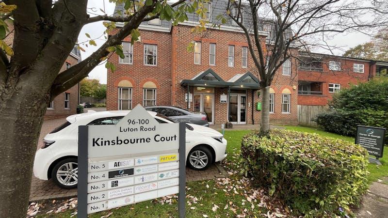 3 Kinsbourne Court