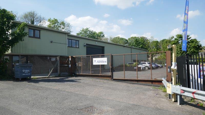 32 Bower Hill Industrial Estate