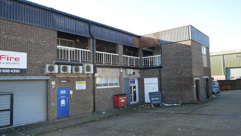 38 Oakwood Hill Industrial Estate