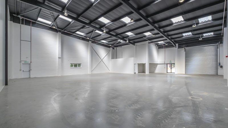 2A Kew Bridge  Warehouse 1.jpg