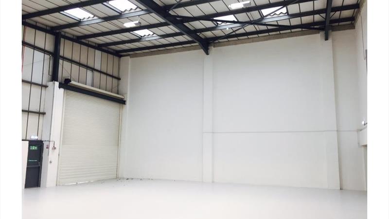 6 Airlinks - Warehouse 2.jpg