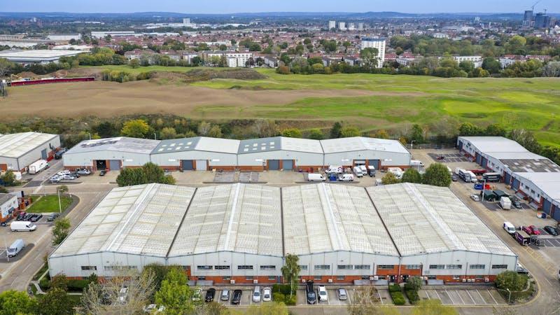 Airlinks Industrial Estate  Aerial 2.jpg