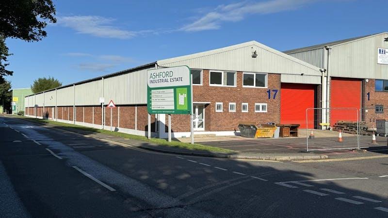 Ashford Industrial Estate  Unit 17 3.jpg