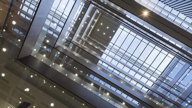 Carmelite House, 50 Victoria Embankment - reception atrium