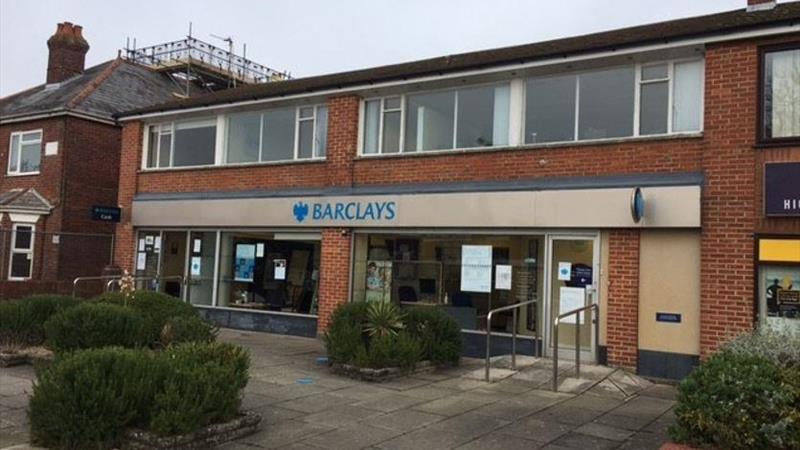 Barclays Park Gate.JPG