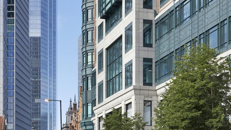 135 Bishopsgate externals