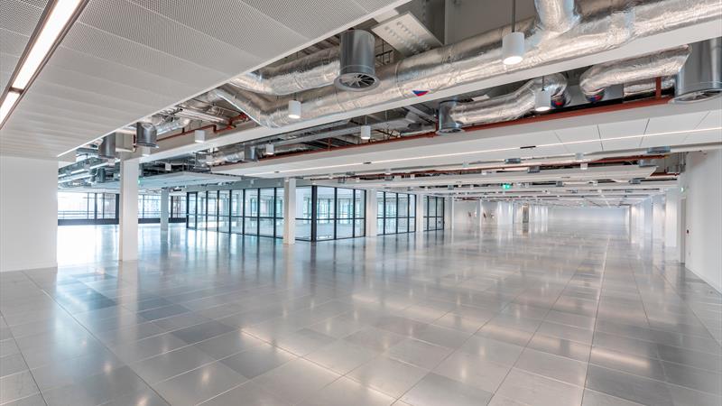 155 Bishopsgate - floor finishes