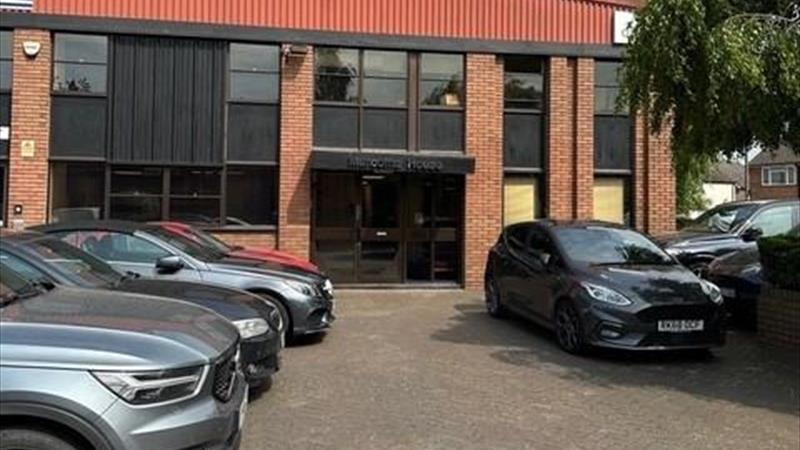 Business Unit To Let