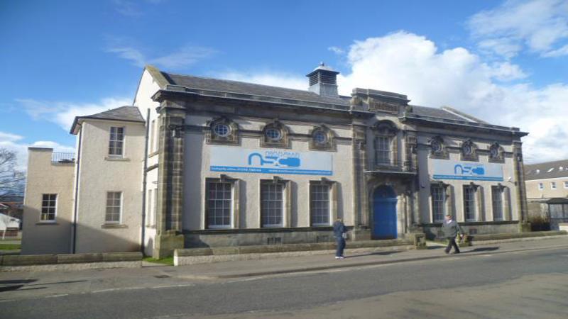 LOCHGELLY MINERS INSTITUTE