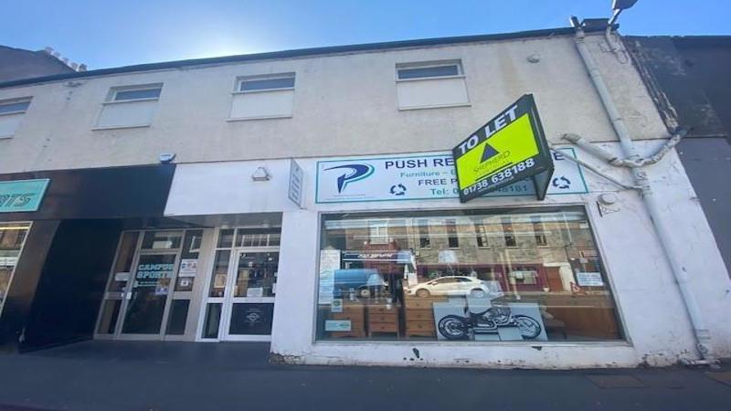 Prime Retail Unit To Let