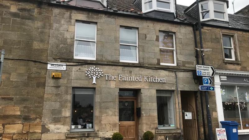 retail unit to let Cupar