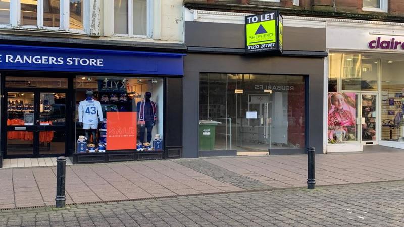 Prime Retail Unit To Let 