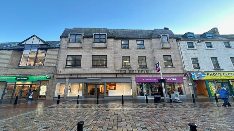 Prime Retail Unit To Let / May Sell