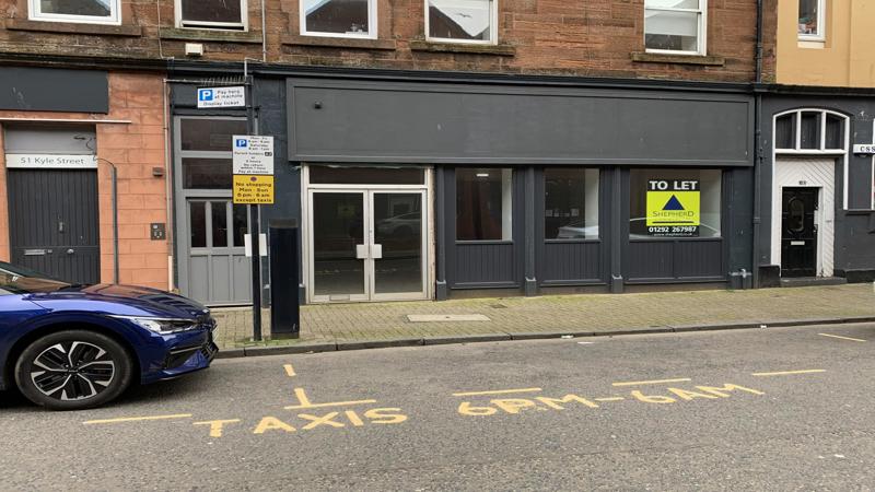 Refurbished Shop Unit To Let