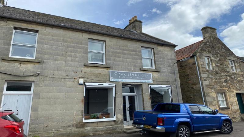 Salon / Retail Premises For Sale