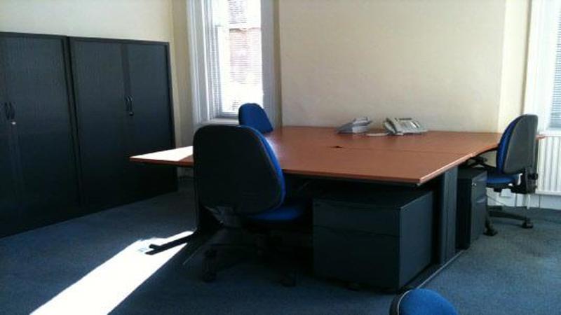 Private office (different sizes available)