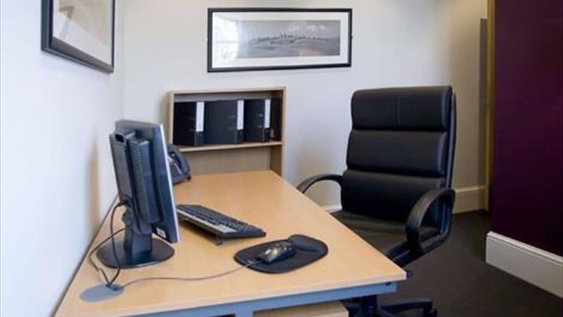 Private office (different sizes available)