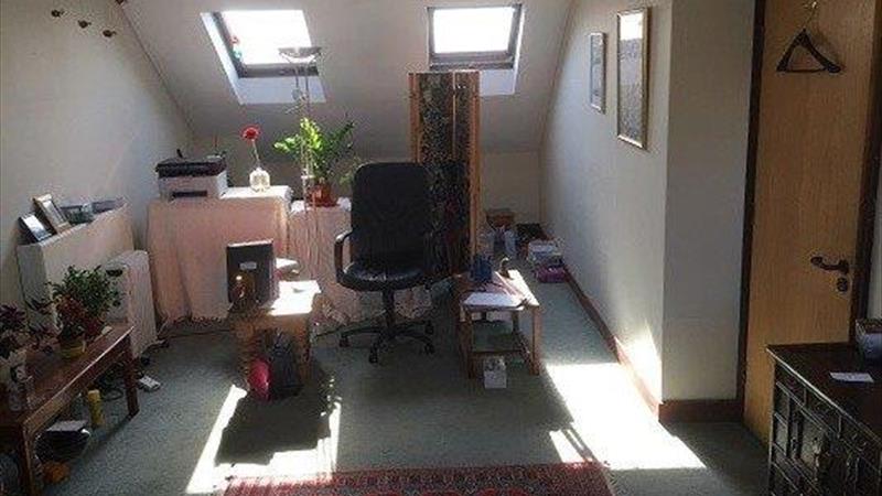 Private office (different sizes available)