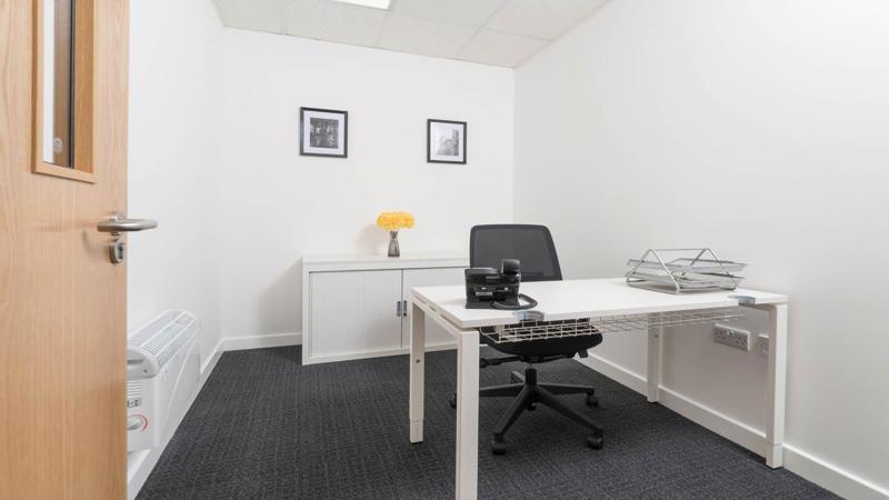 Private office (different sizes available)