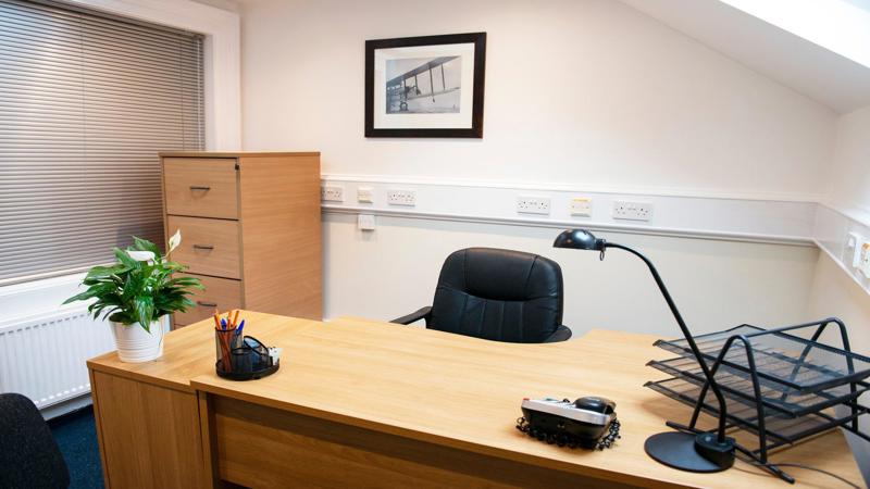 Private office (different sizes available)