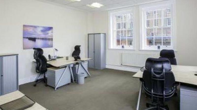 Private Office (different sizes available).