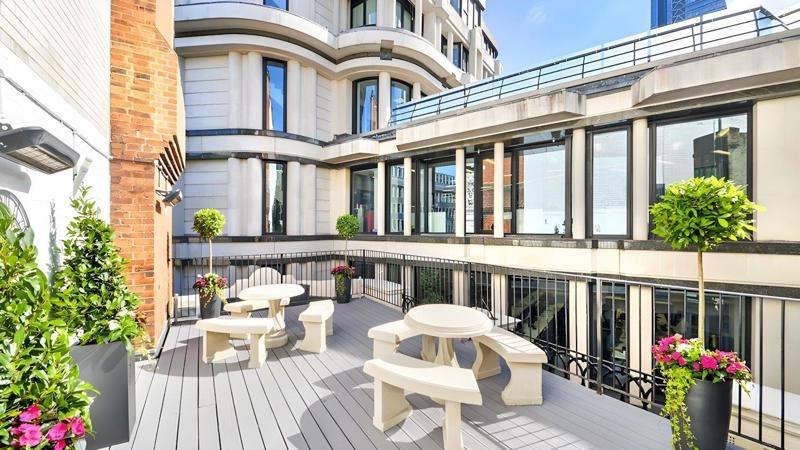 Roof terrace / Garden