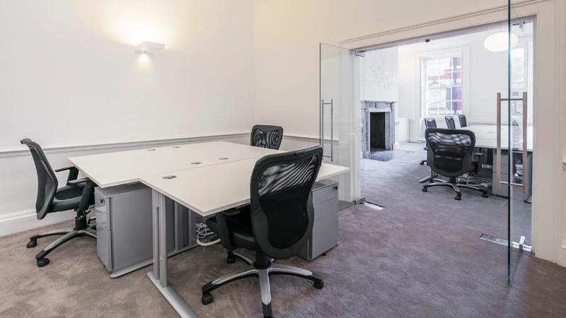 Private office (different sizes available)