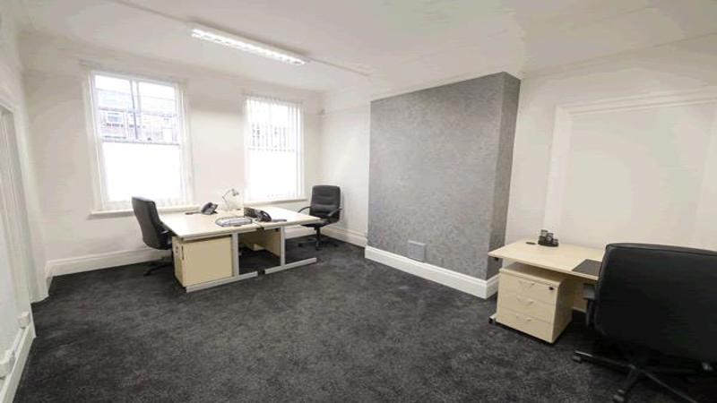 Private office (different sizes available)