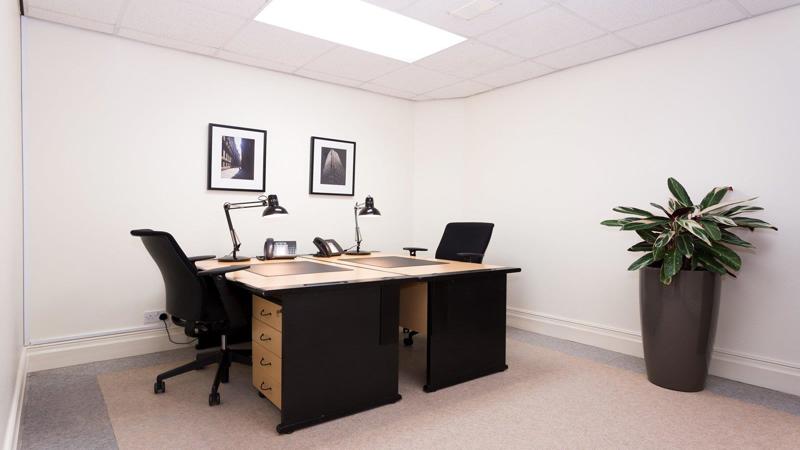 Private office (different sizes available)