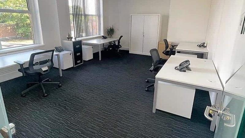 Private office (different sizes available)