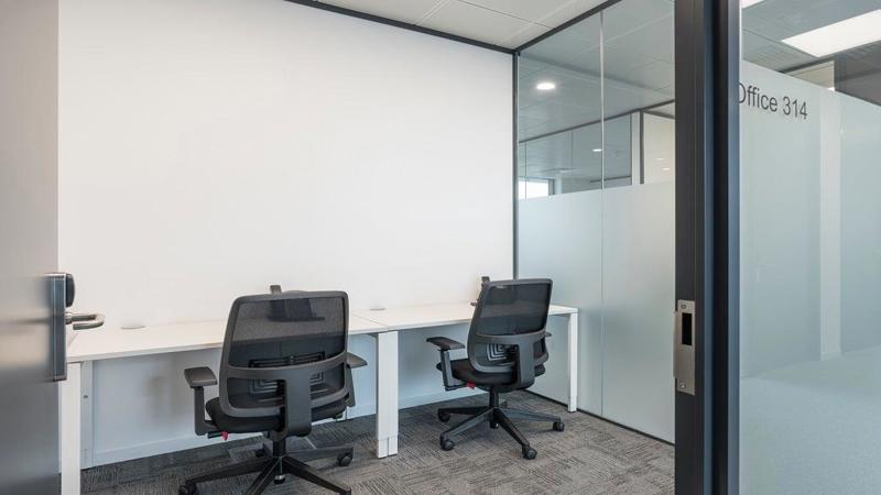 Private office (different sizes available)