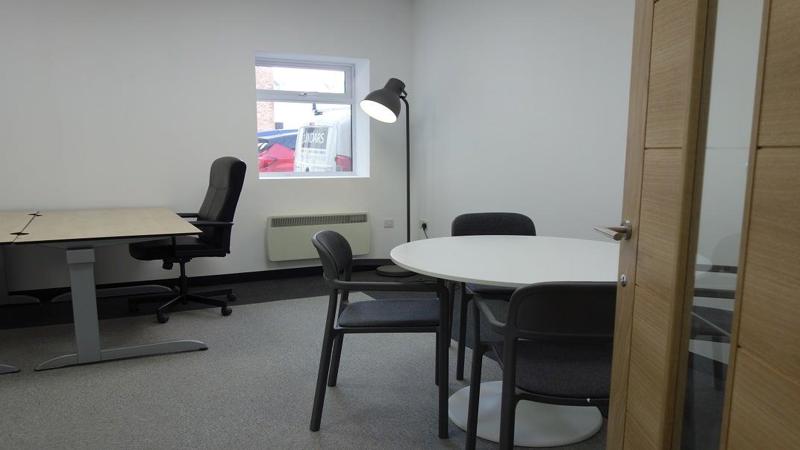 Private office (different sizes available)