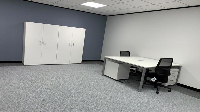 Private office (different sizes available)