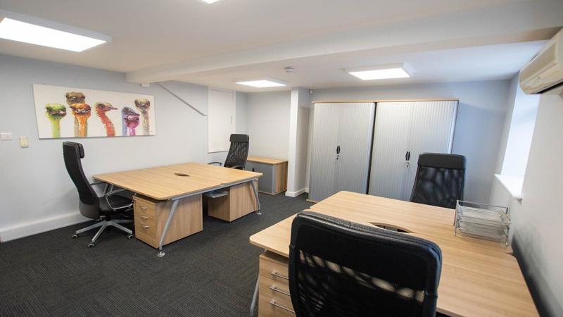 Private office (different sizes available)