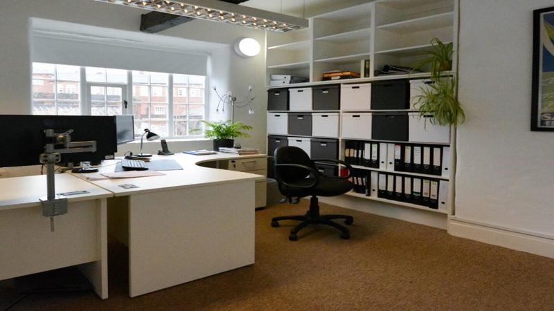 Private office (different sizes available)