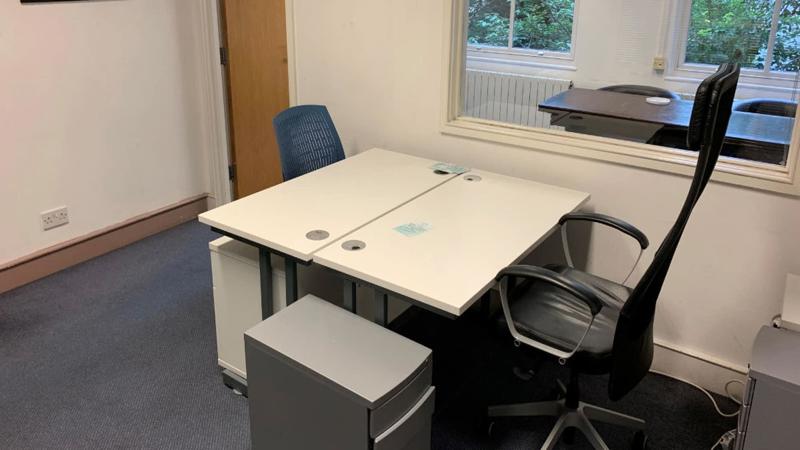 Private office (different sizes available)