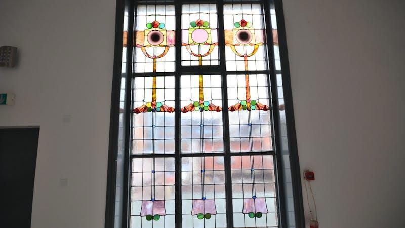 Feature Window