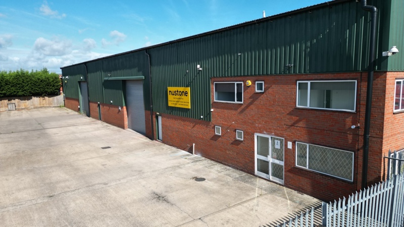 Warehouse With Offices For Sale 