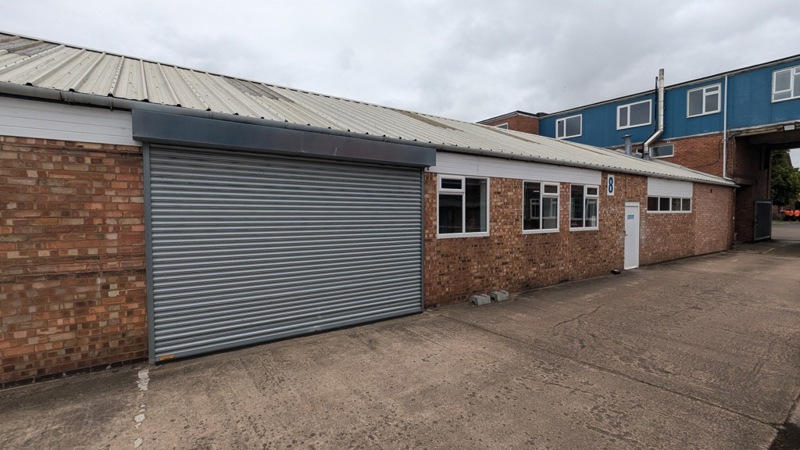 Light Industrial Unit To Let 