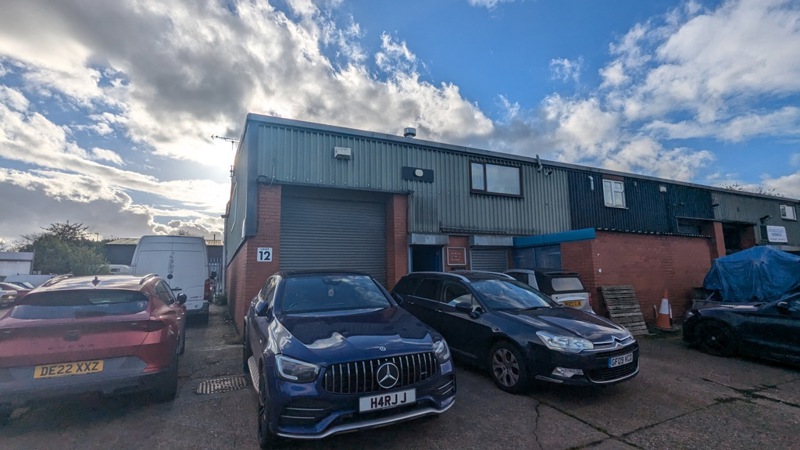 Industrial / Warehouse Unit To Let