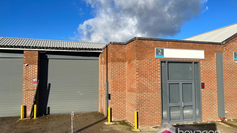 warehouse to let West Bromwich