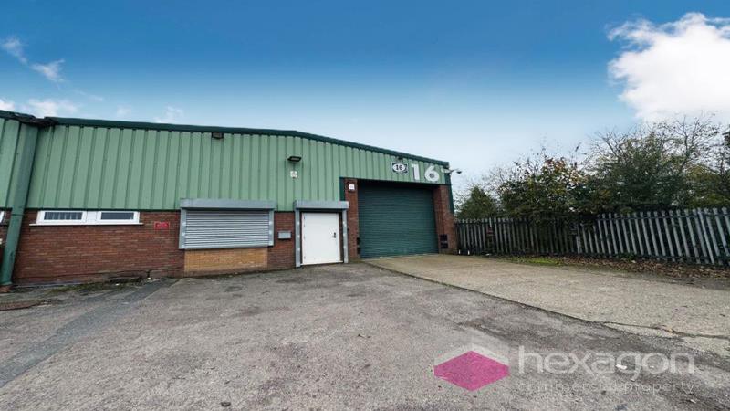 Warehouse With Parking To Let